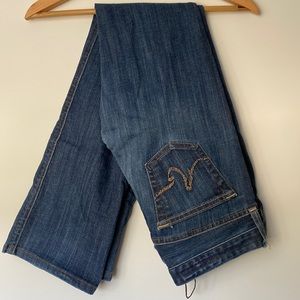 Used The Kiss Blue Jean size 27